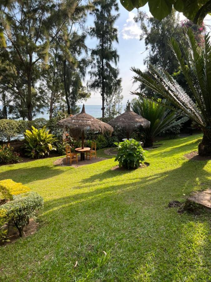 Maddy'S Kitchen And Accomodation Gisenyi Exterior foto